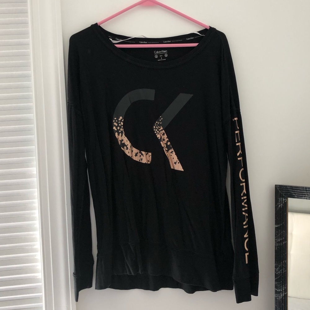 Calvin Klein Performance Dry Fit Athletic Top Size L